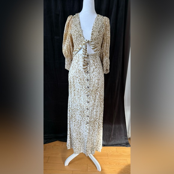 Free people string of hearts printed maxi dress. Size XS - Picture 10 of 15